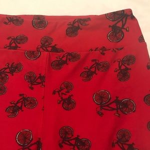 🚲❤️ LuLaRoe Red Bicycle Leggings! ❤️🚲